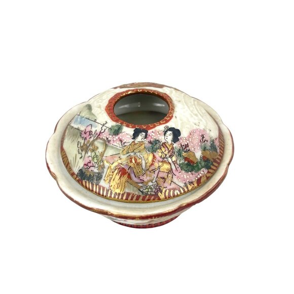 Antique Hand Painted Japanese Kutani Covered Rice Bowl With Lid Intricate Geisha - Picture 3 of 11